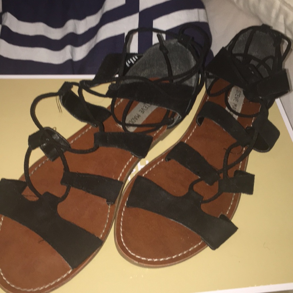 Gladiator black sandals